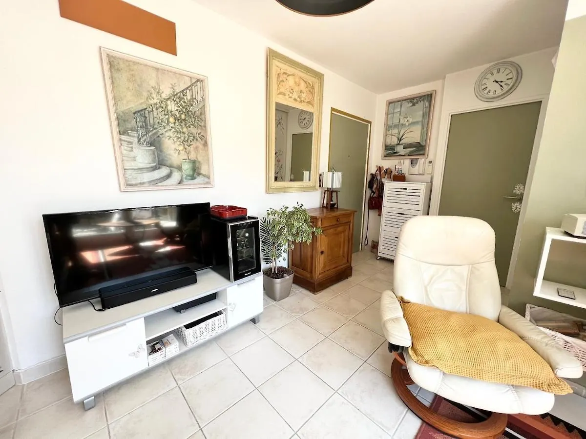 Chez Monna Confort , Residence Avec Piscine La Ciotat France